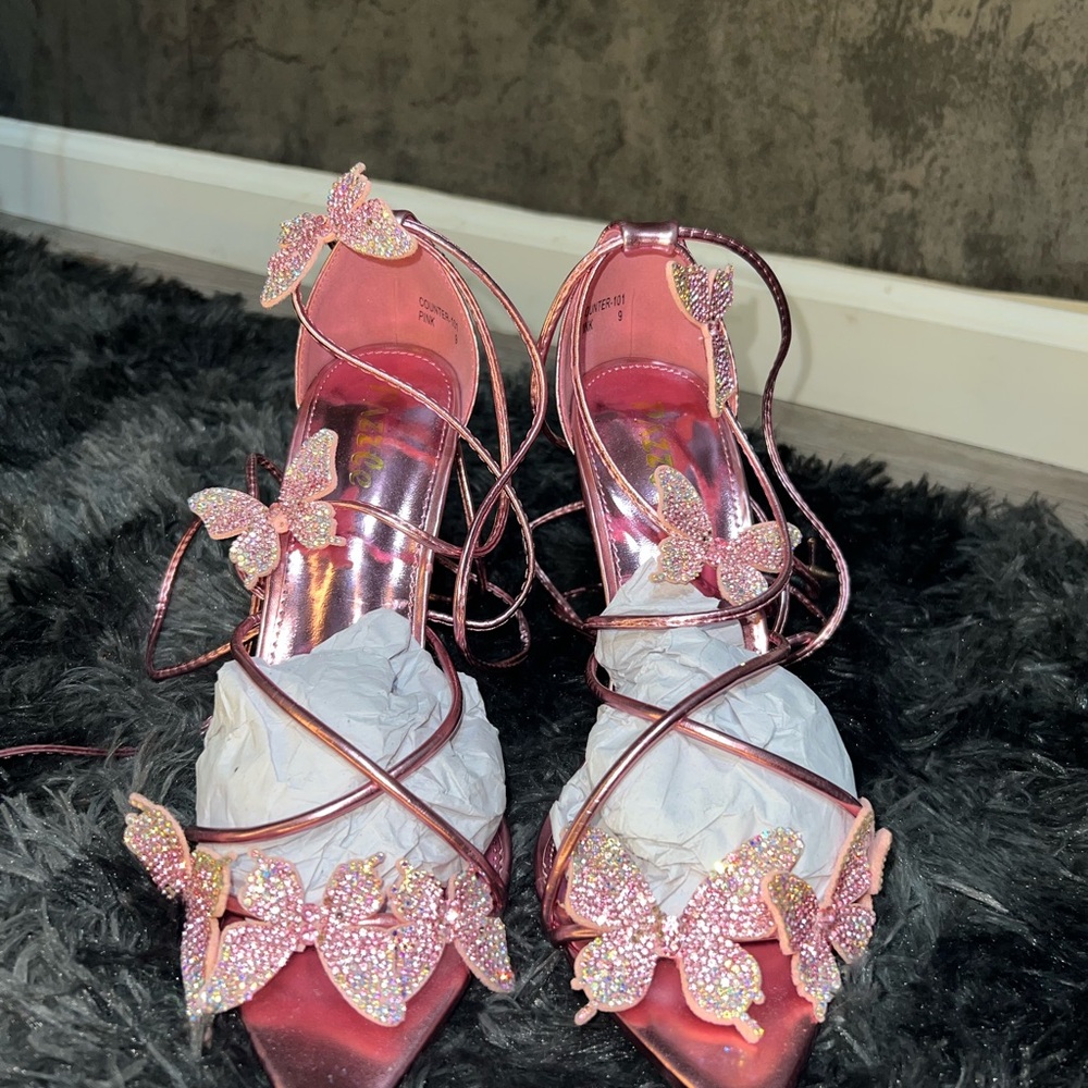 Lace Up Pink Butterfly Women's Shoes